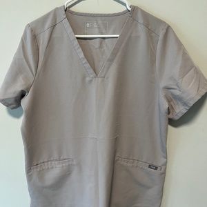 FIGS Slate Scrub Top Size L